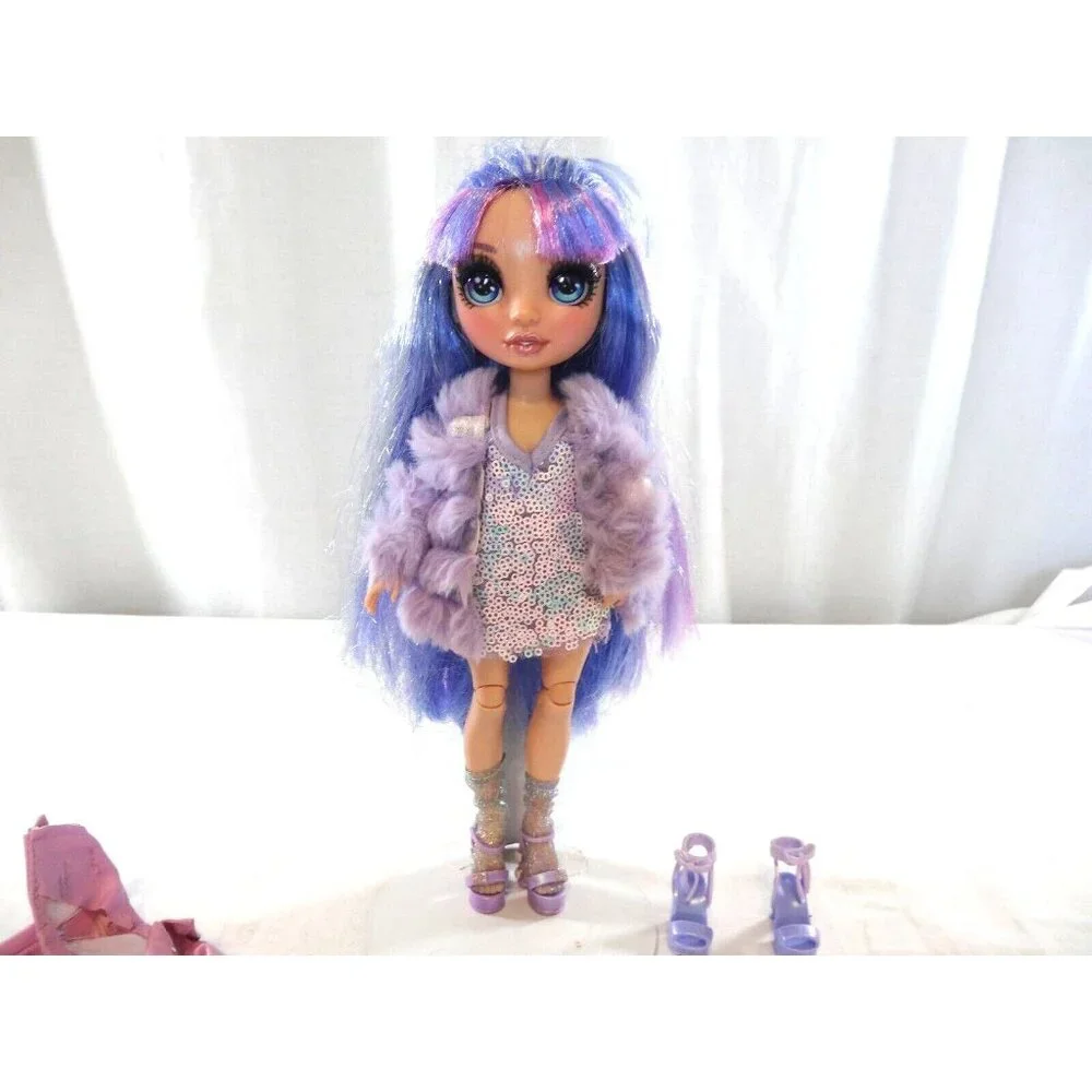 Rainbow High Cheer VIOLET WILLOW Purple Fashion‎ Doll